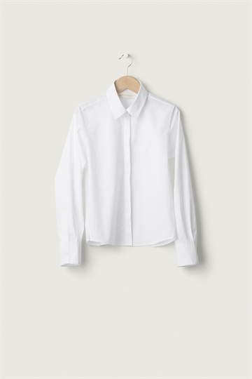 Jan Machenhauer Sanne Poplin White